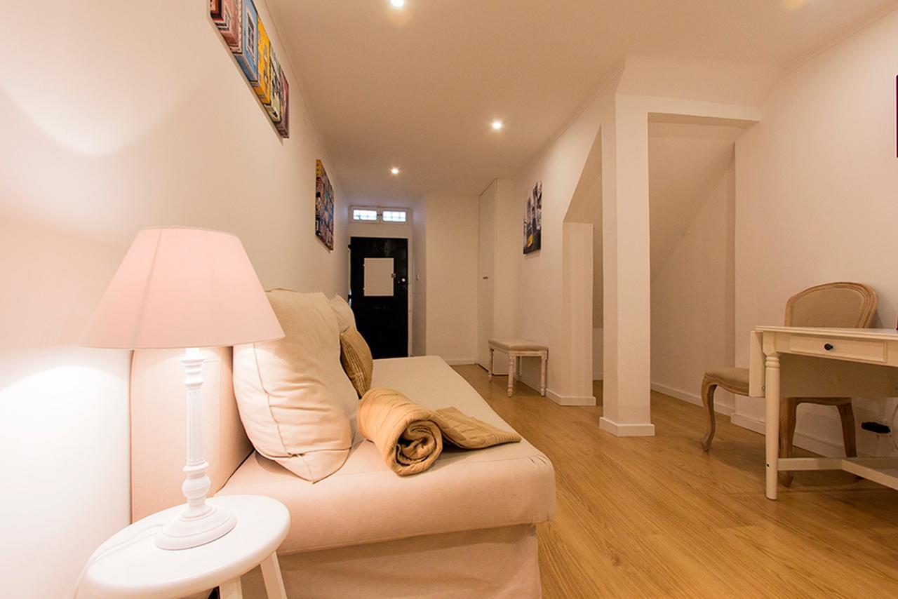 Appartamento Cosy Chiado By Homing Lisbona Esterno foto